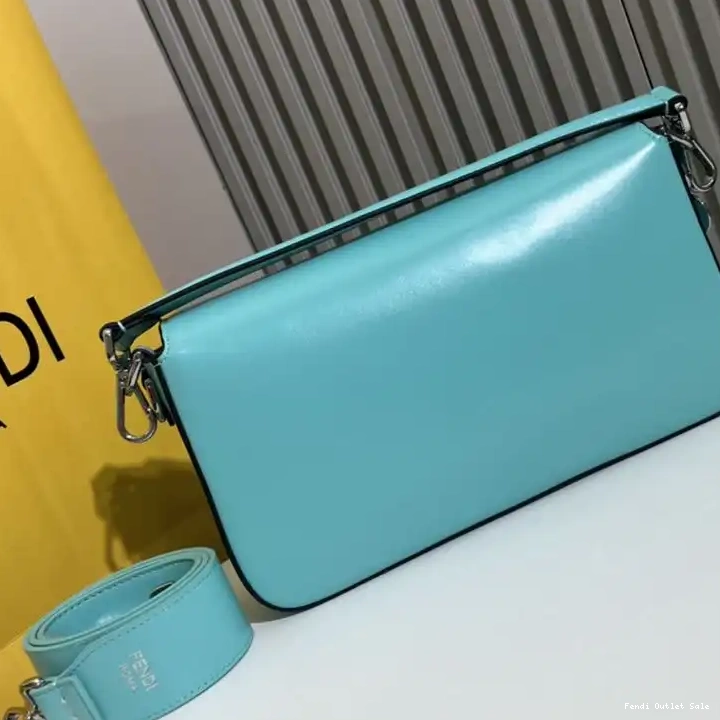 Affordable Baguette Fendi In Tiffany Smooth Bag Blue Leather Medium 0626
